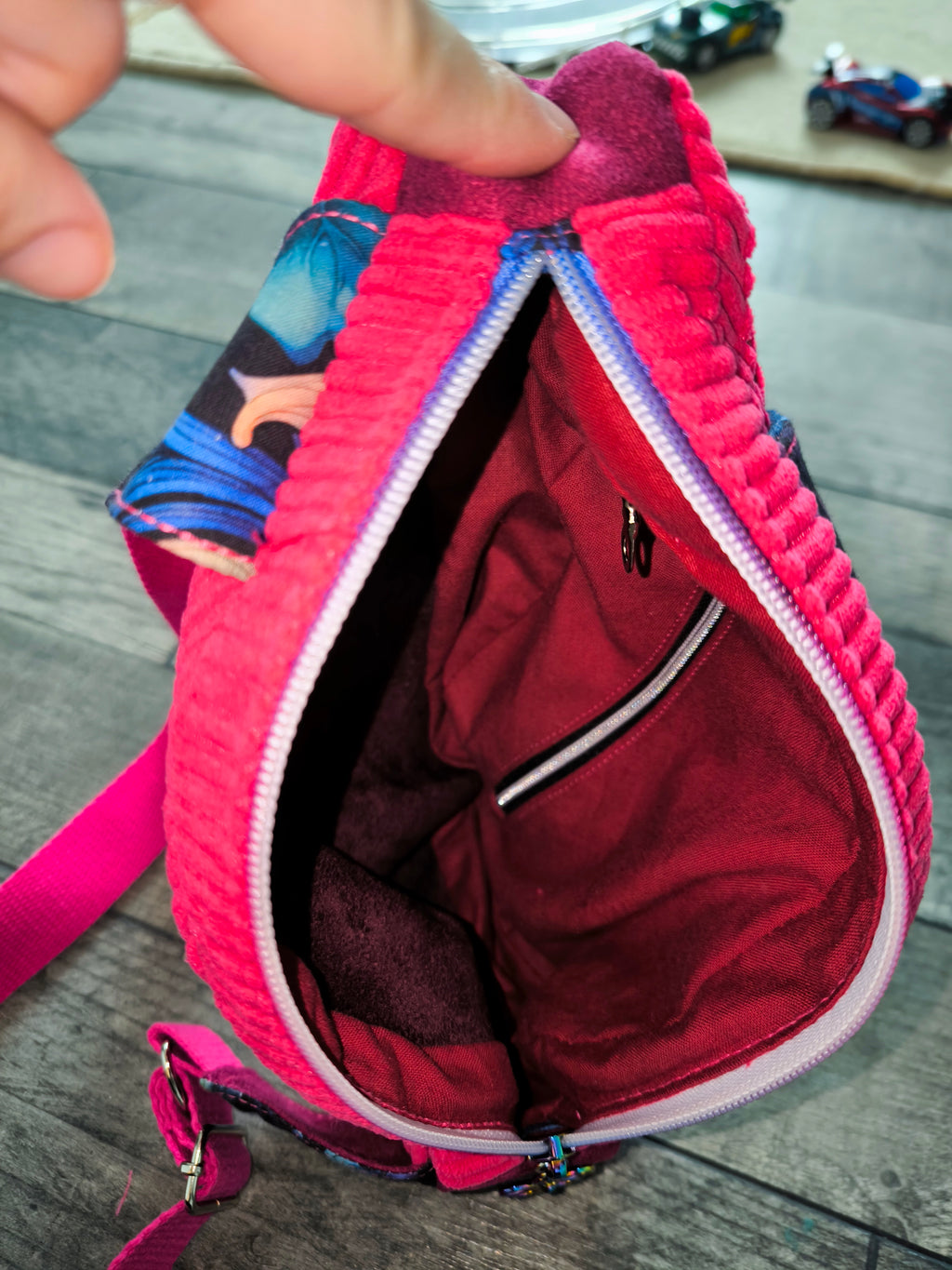 🩷 Sac bandoulière artisanal rose fuchsia – Pièce unique 🩷