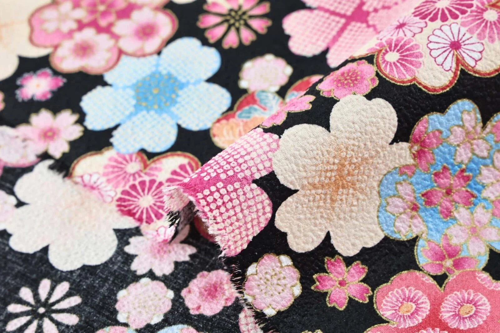 Tissu Japonais gaufré Ume noir