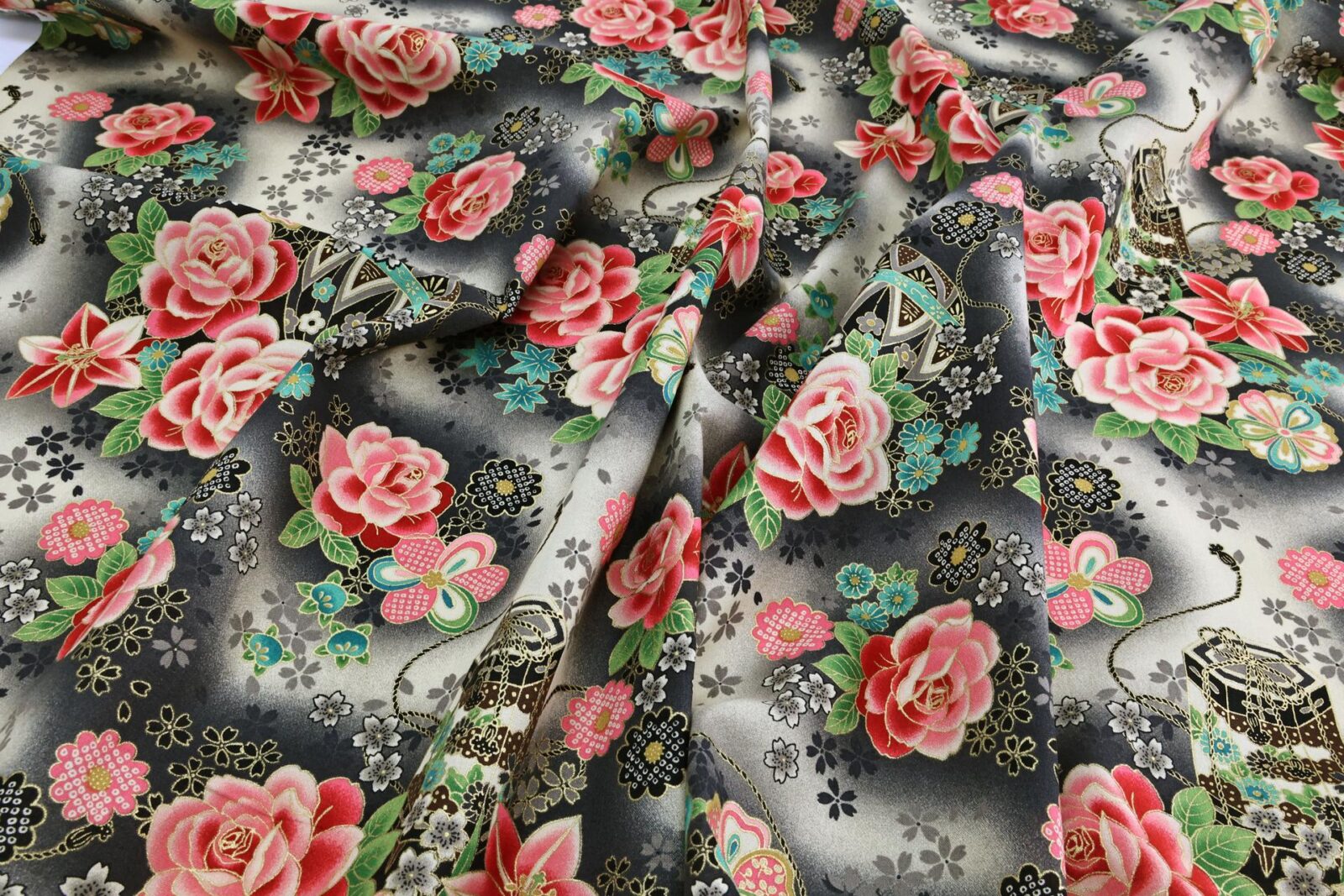 Tissu Japonais Kaike Temari et rosiers roses